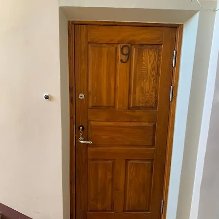 Apartment Rueuetli - Cute Old Town - 2 Big Beds, Free Parking Tartu