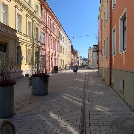 Rueuetli - Cute Old Town - 2 Big Beds, Free Parking Apartman